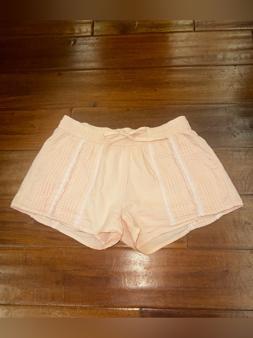 aerie Light Pink / Peach Lace-Trim Lounge Shorts